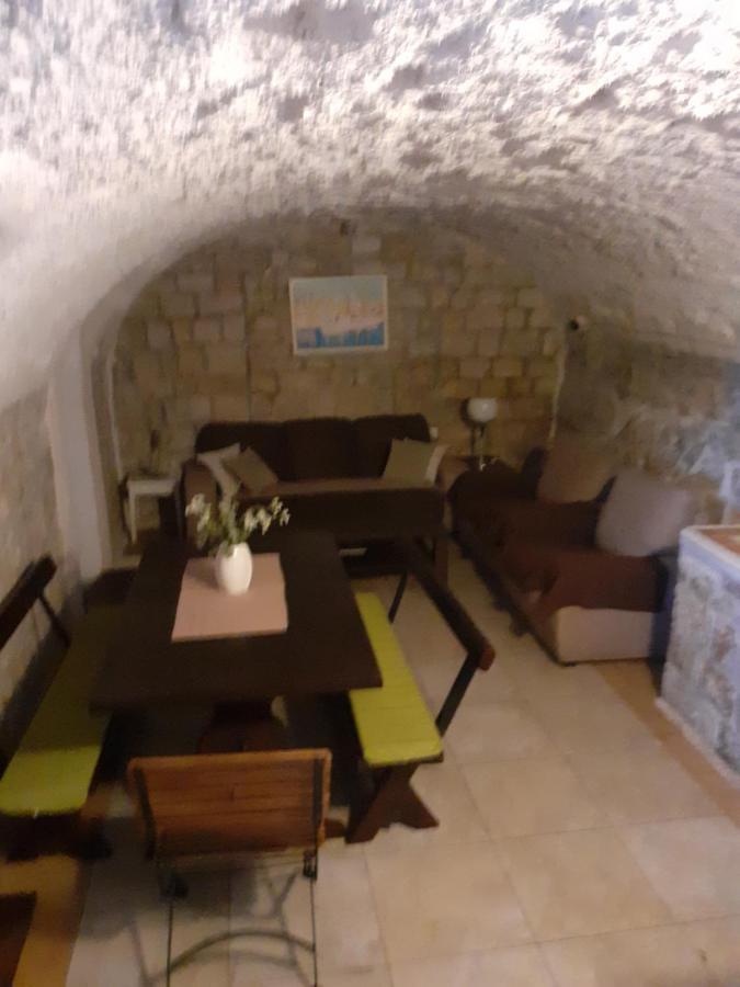 שיבניק Apartments Sekoko מראה חיצוני תמונה